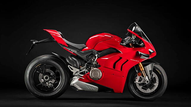 Ducati Panigale V4 Left Side View 
