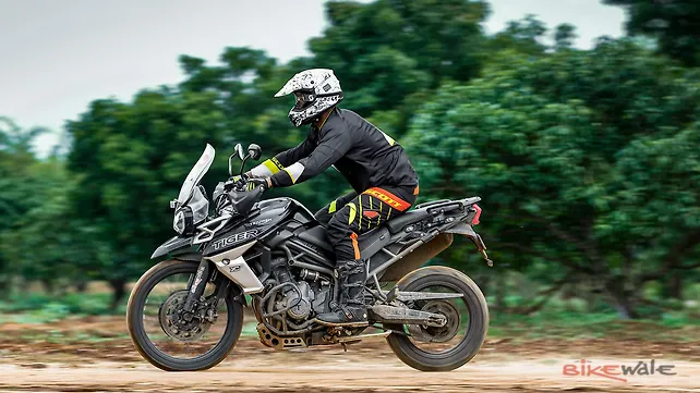 Hero Xpulse 200 Action Hero Xpulse 200 Action