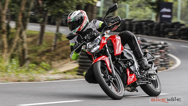 Tvs Apache Rtr 160 4v Bs6 First Ride Review Bikewale