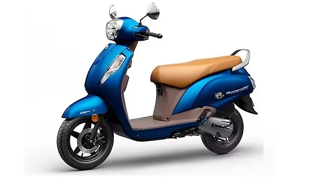 Suzuki Access 125 Left Front Three Quarter