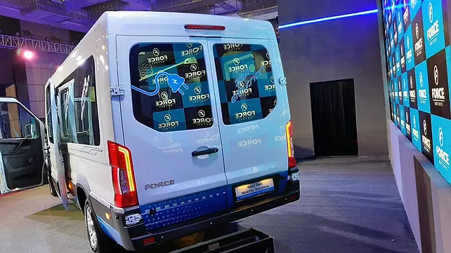 force t1n van price