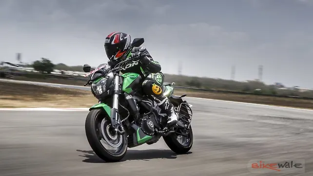 Bajaj Dominar 400 Action Bajaj Dominar 400 Action