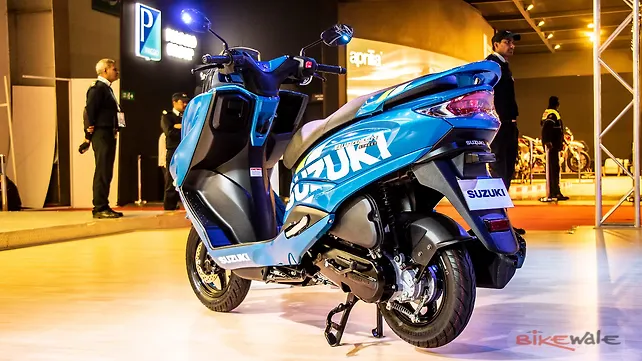Suzuki Burgman Street 125 Left Front Three Quarter Suzuki Burgman Street 125 Left Front Three Quarter