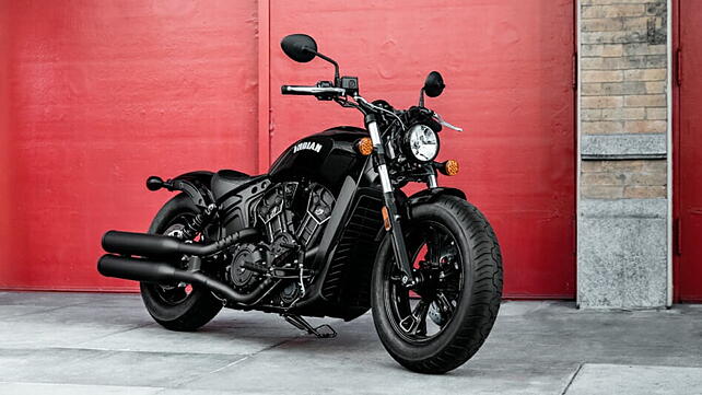 Indian Scout Sixty Front Right Three-Quarter