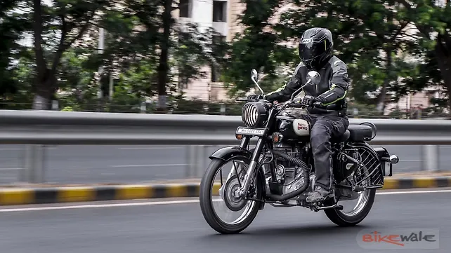 Bajaj Dominar 250 Action Bajaj Dominar 250 Action