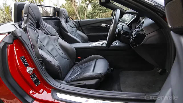 BMW Z4 Front-Seats