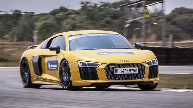 Audi R8 Exterior Audi R8 Exterior