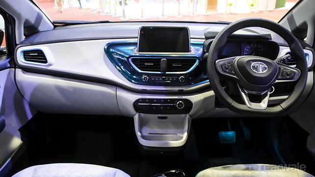 Tata altroz clearance ev interior