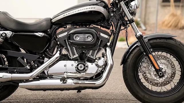 Harley-Davidson 1200 Custom Engine Harley-Davidson 1200 Custom Engine