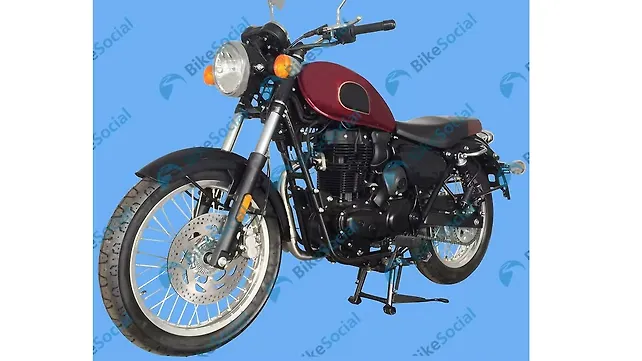 Benelli TNT600i Front Left Three-Quarter Benelli TNT600i Front Left Three-Quarter