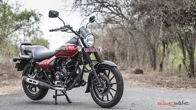Bajaj Pulsar NS160 Right Front Three Quarter Bajaj Pulsar NS160 Right Front Three Quarter