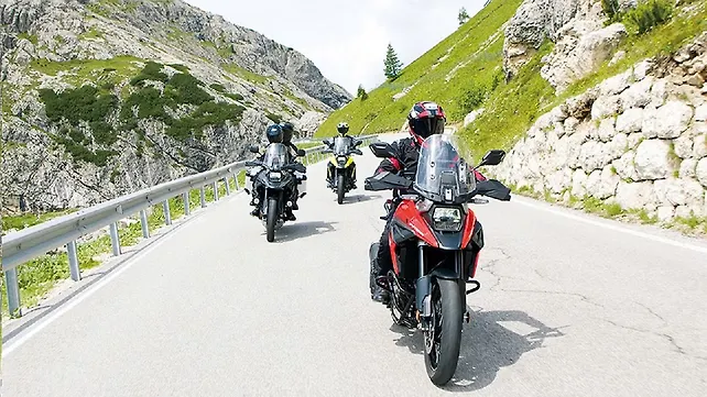 Suzuki V Strom 1050 Action Suzuki V Strom 1050 Action