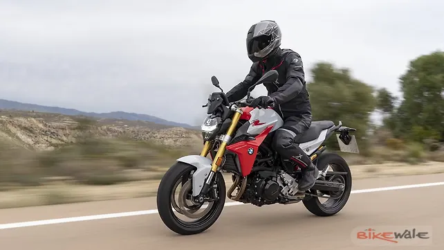 BMW F900R Action BMW F900R Action