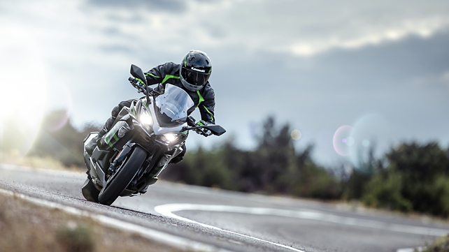 Kawasaki Ninja 1000 [2020] Action