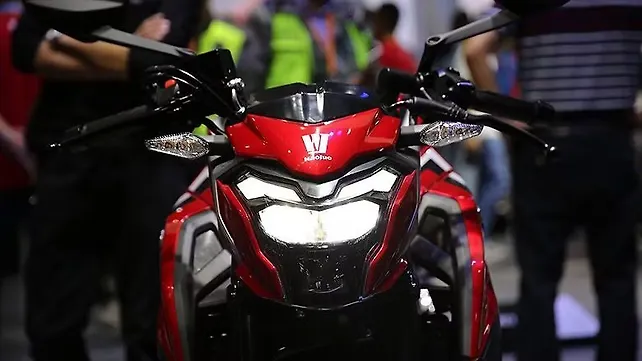 Suzuki GSX S750 GSX-S300 Suzuki GSX S750 GSX-S300
