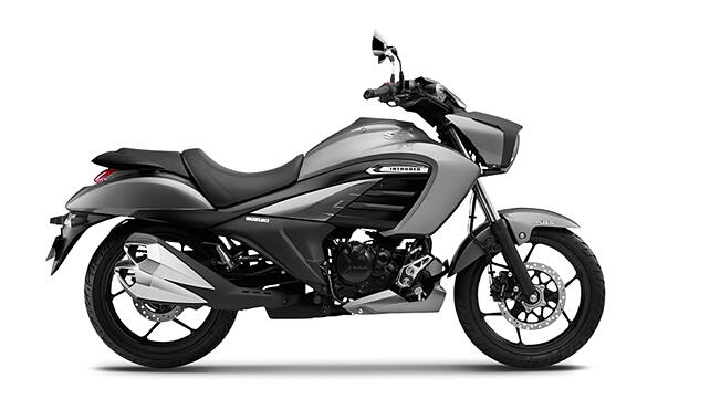 Suzuki Intruder 150 Fi Right Side