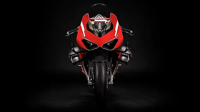 Ducati Panigale V4 Front view Ducati Panigale V4 Front view