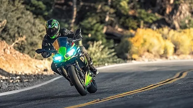 Kawasaki Ninja 650 Action Kawasaki Ninja 650 Action