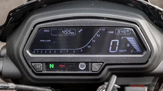 Bajaj Dominar 250 Instrument cluster Bajaj Dominar 250 Instrument cluster