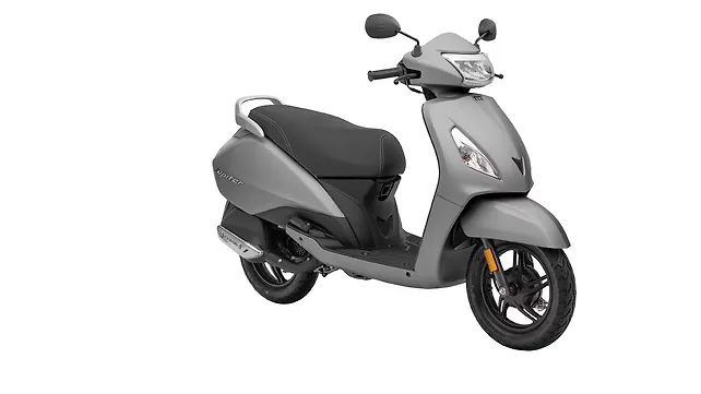TVS Jupiter Right Front Three Quarter TVS Jupiter Right Front Three Quarter