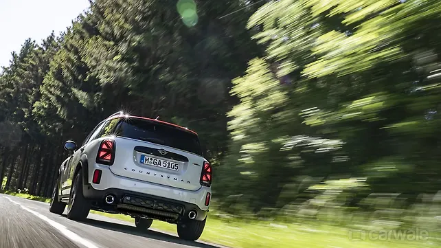 Mini Countryman Left Front Three Quarter Mini Countryman Left Front Three Quarter