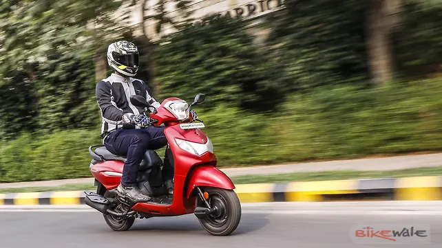 TVS Scooty Zest 110 Action TVS Scooty Zest 110 Action