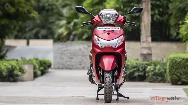 TVS Scooty Zest 110 Front view TVS Scooty Zest 110 Front view
