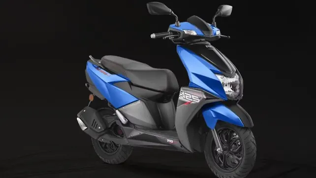 TVS Ntorq 125 Front Right Three-Quarter TVS Ntorq 125 Front Right Three-Quarter