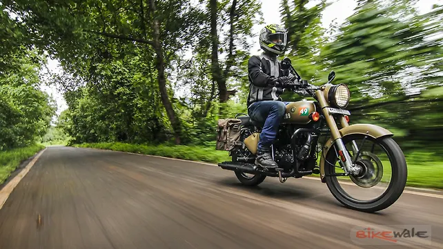 Royal Enfield Classic 350 Action Royal Enfield Classic 350 Action