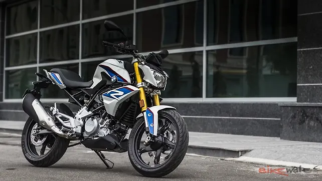 BMW G 310 R Right Front Three Quarter BMW G 310 R Right Front Three Quarter