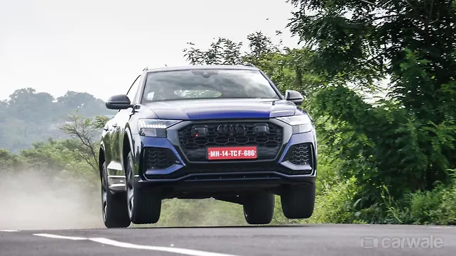 Audi RS Q8 Left Front Three Quarter Left Front Three Quarter