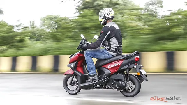 Yamaha Ray ZR 125 Action