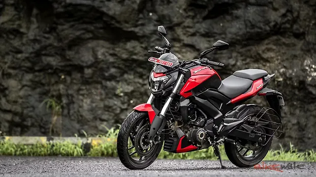 Bajaj Dominar 250 Left Front Three Quarter Bajaj Dominar 250 Left Front Three Quarter