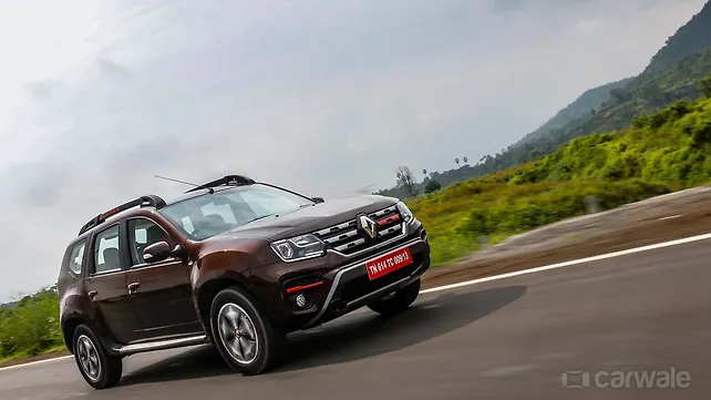 Renault Duster Right Front Three Quarter Right Front Three Quarter