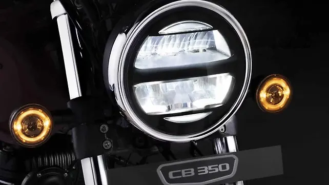 Honda H'ness CB 350 Head Light Honda H'ness CB 350 Head Light