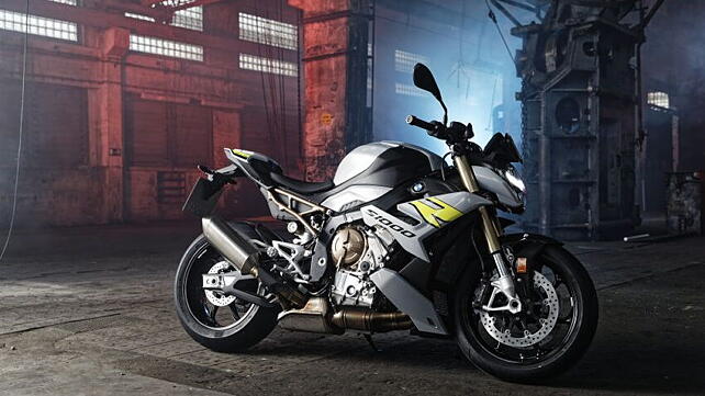 BMW S 1000 R Right Side View