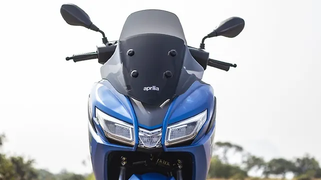 Aprilia SXR 160 Head Light Aprilia SXR 160 Head Light