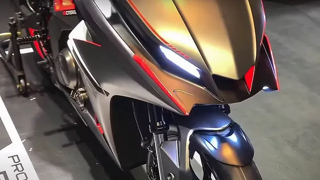 Yamaha YZF R15 V3 Head Light Yamaha YZF R15 V3 Head Light