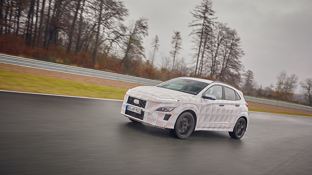 Hyundai Kona électrique trois quarts avant droit Hyundai Kona électrique trois quarts avant droit