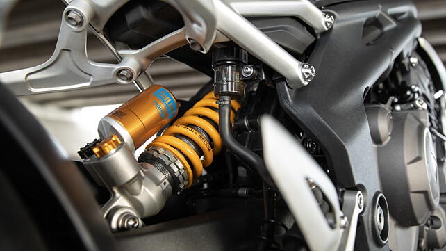 Triumph Speed Triple 1200 RS Rear Suspension Spring Preload Setting