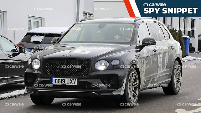 Bentley Bentayga avant gauche trois quarts