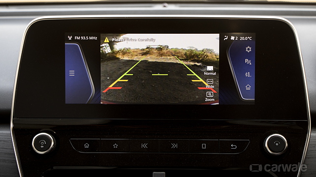 Système d'infodivertissement Tata Safari Système d'infodivertissement