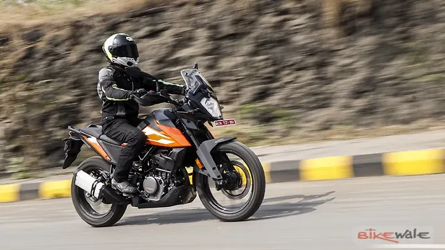 Royal Enfield Himalayan action Royal Enfield Himalayan action