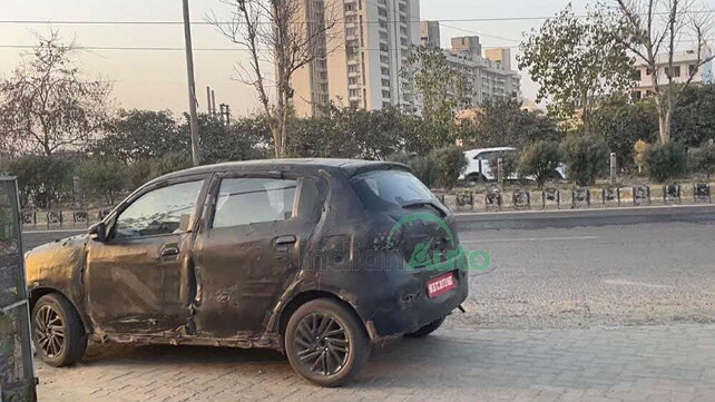 Maruti Suzuki Celerio a quitté l'arrière trois quarts