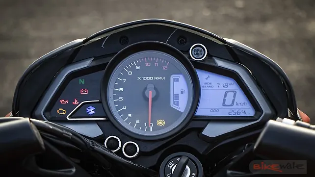 Instrument Cluster Instrument Cluster
