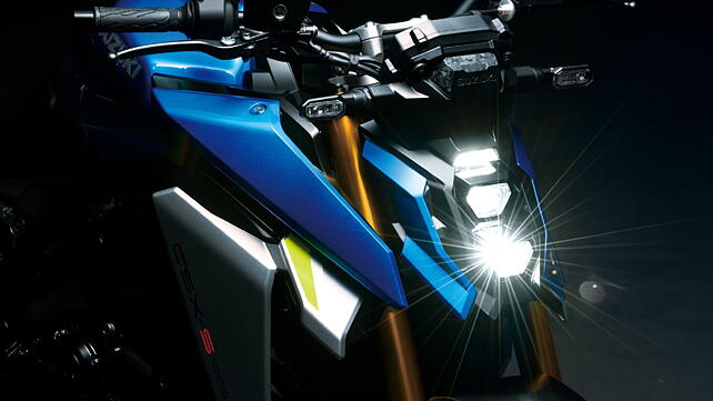 Suzuki GSX-S1000 Head Light