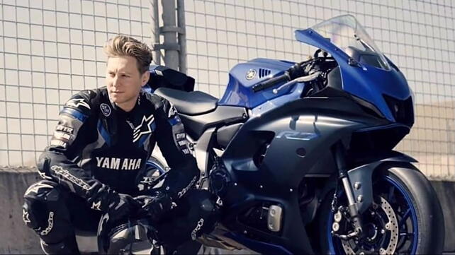 Upcoming Yamaha YZF-R7 revealed through leaked photographs - BikeWale