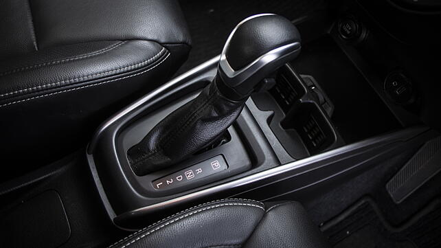 Maruti Suzuki XL6 Gear Shifter/Gear Shifter Stalk