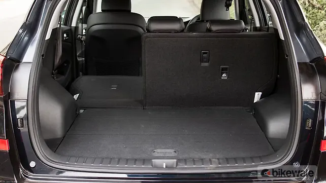 Bootspace Rear Split Seat Folded Bootspace Rear Split Seat Folded