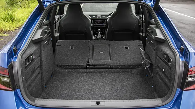 Skoda Superb Bootspace Rear Seat Folded Skoda Superb Bootspace Rear Seat Folded